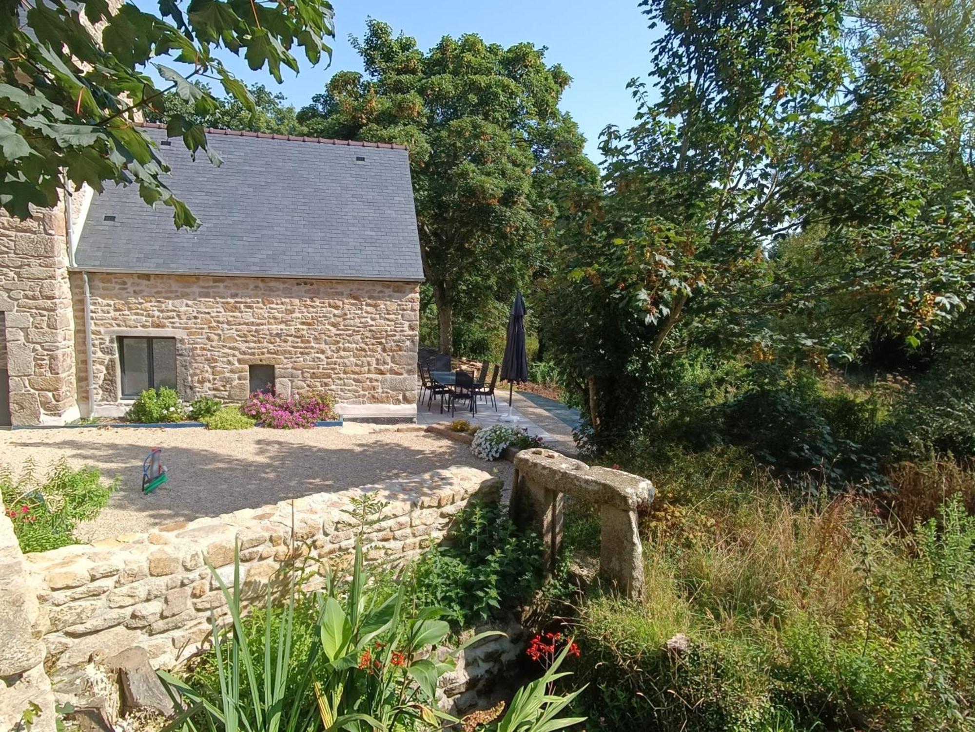 הוילה Ploudalmézeau Le Petit Moulin De Kerloroc מראה חיצוני תמונה