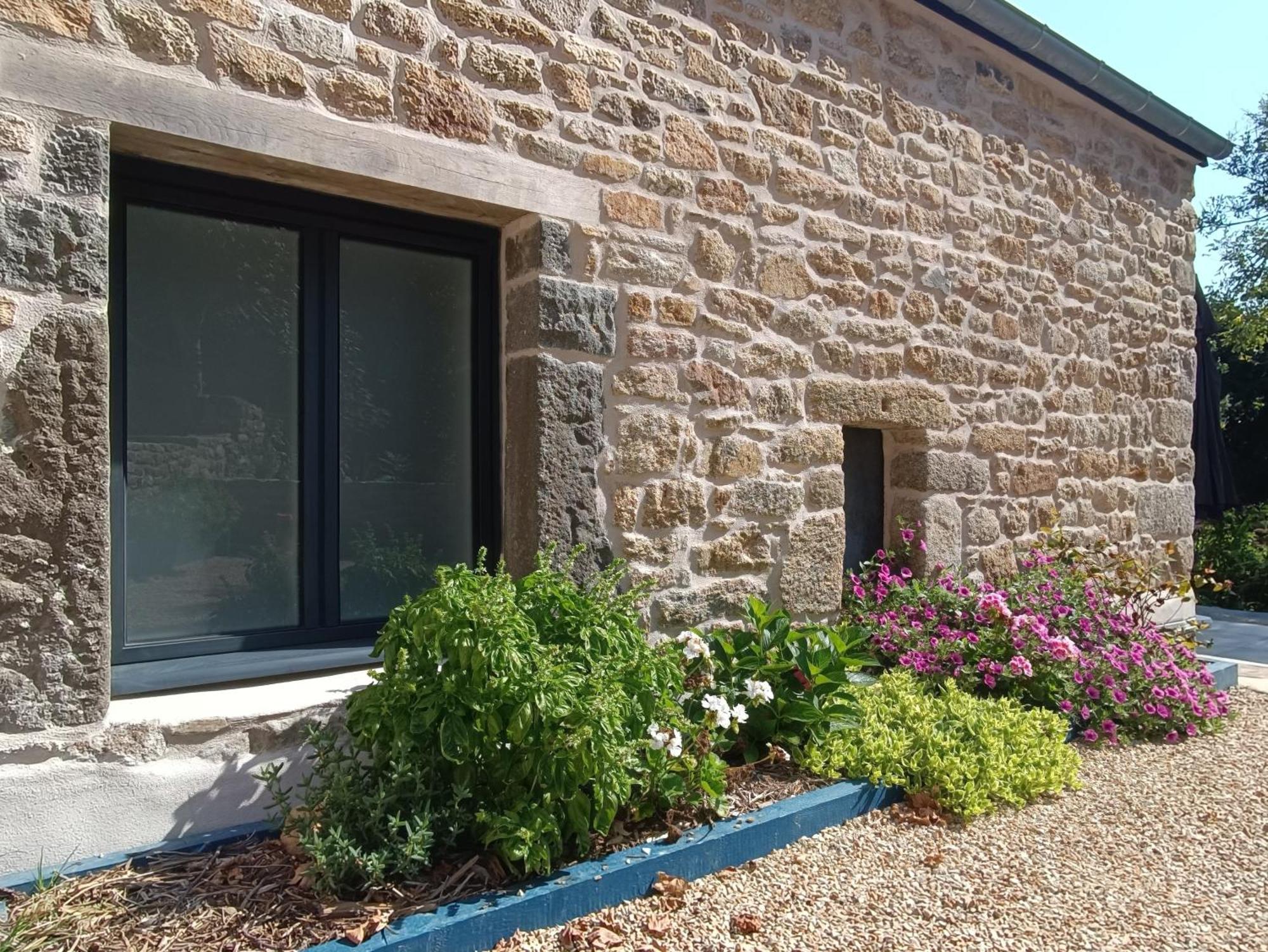 הוילה Ploudalmézeau Le Petit Moulin De Kerloroc מראה חיצוני תמונה